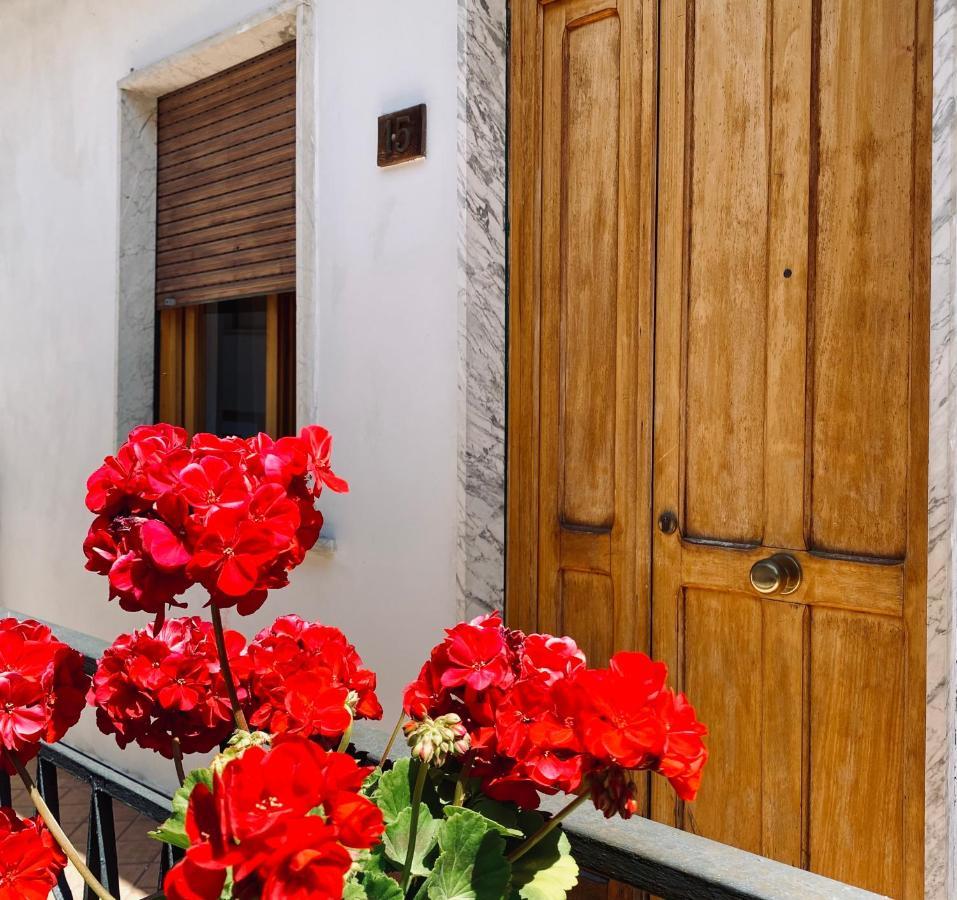 Appartamento "Il Geranio" Trentinara Exterior photo